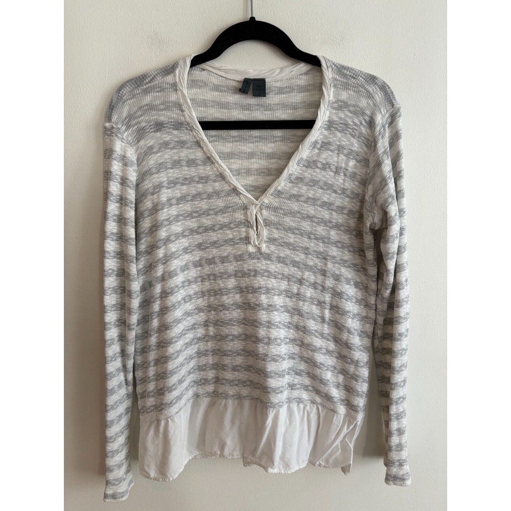 Anthropologie Left of Center Gray White Stripe Lightweight Sweater Womens Size S